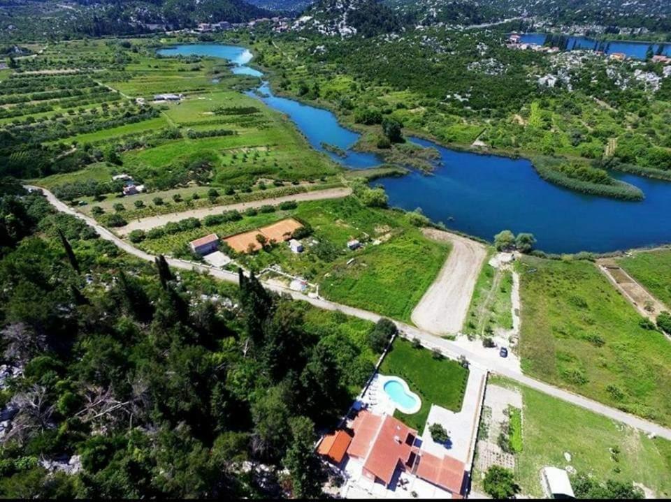 Villa Fabry Ploce  Eksteriør billede